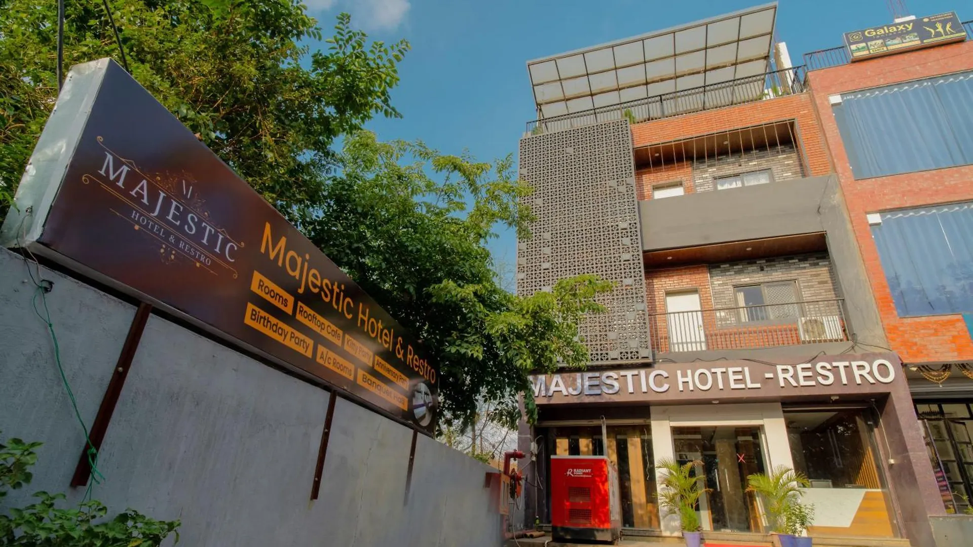 Majestic Hotel And Restro Udaipur